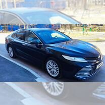 Toyota Camry 2.5 AT, 2018, 111 111 км, с пробегом, цена 2 850 000 руб.