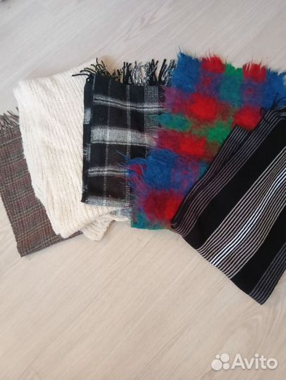 Шарфы и палантины