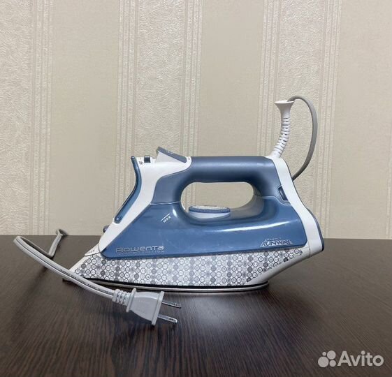 Утюг Rowenta