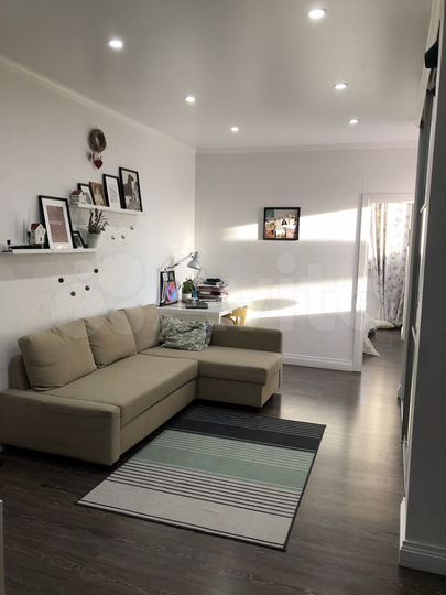 2-к. квартира, 44 м², 9/9 эт.