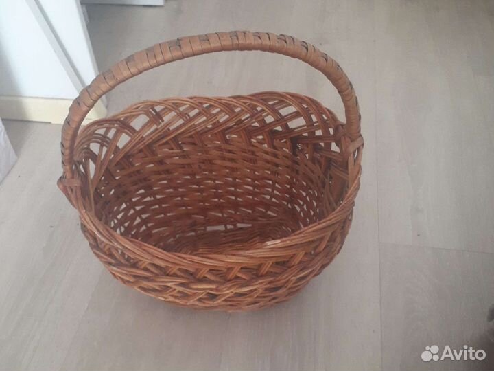 Корзины плетеные