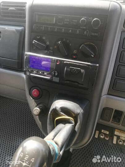 Mitsubishi Fuso Canter, 2004