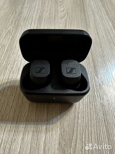 Беспроводные наушники sennheiser