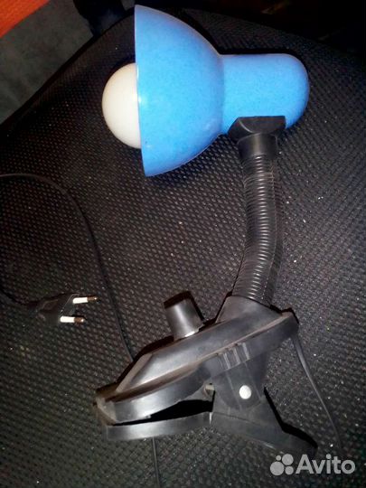 Лампа настольная