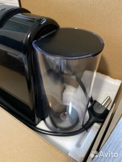 Капсульная кофемашина Nespresso Essenza Mini D30