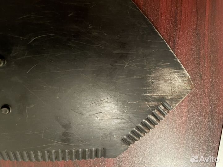 Лапата сопёрская