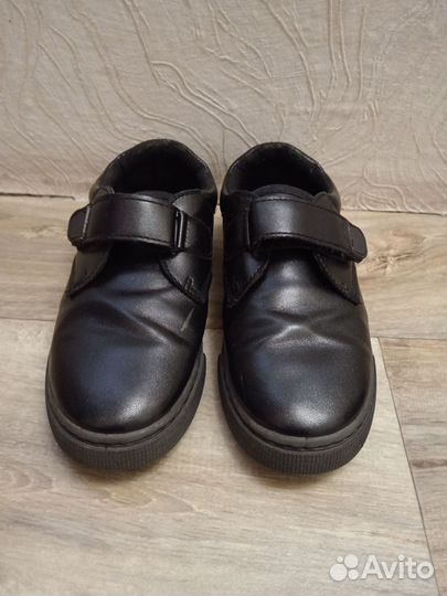 Туфли кроссовки на мальчика 31 32 размер