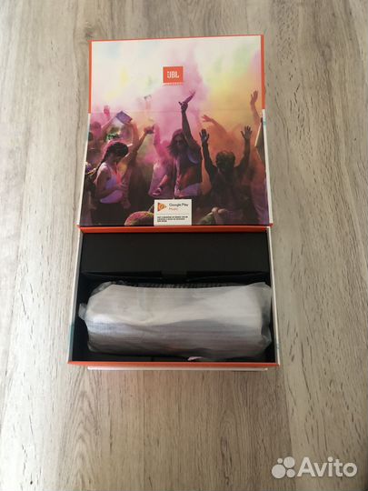 Колонка JBL charge 3