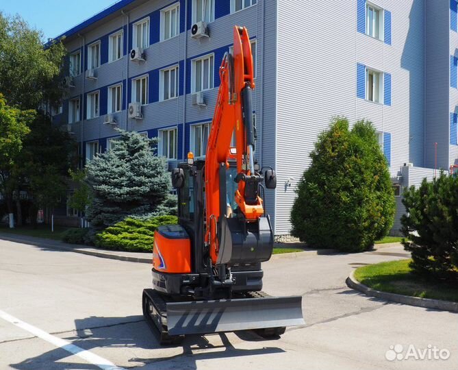 Мини-экскаватор Lonking CDM6035, 2023