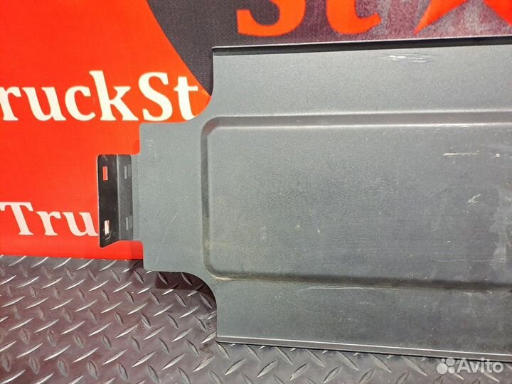 Накладка спальника Mercedes-Benz Axor, камаз 5490