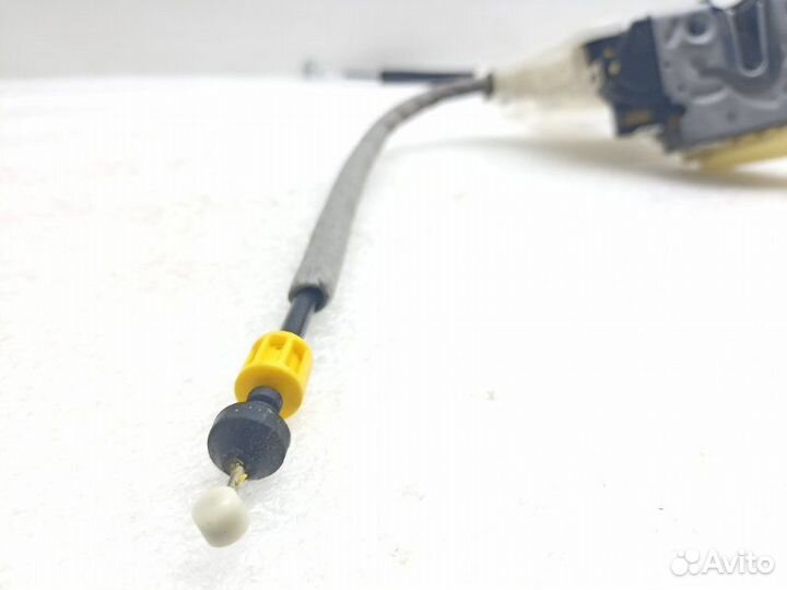 Замок двери передний правый Mercedes-Benz