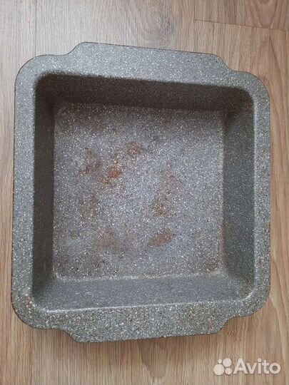 Противень для духовки и приспособление для блинов