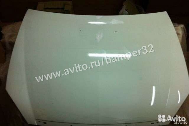 Капот Приора в цвет 2170 2171 2172 цвет Белый