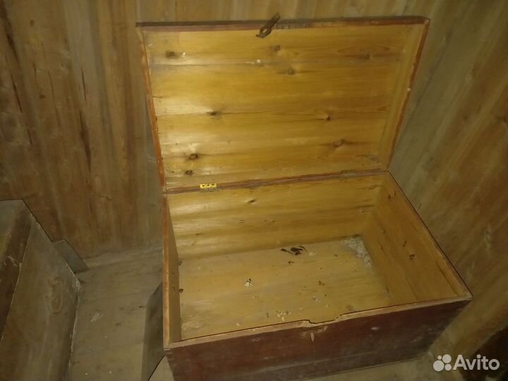 Сундуки старинные