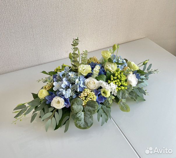 Цветочная композиция на стол