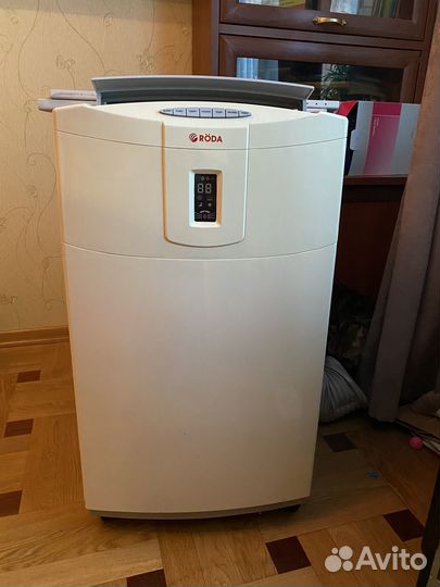 Напольный кондиционер Roda
