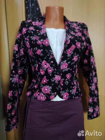 Вельветовый жакет 40-42