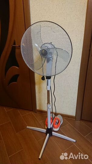 Вентилятор напольный Polaris