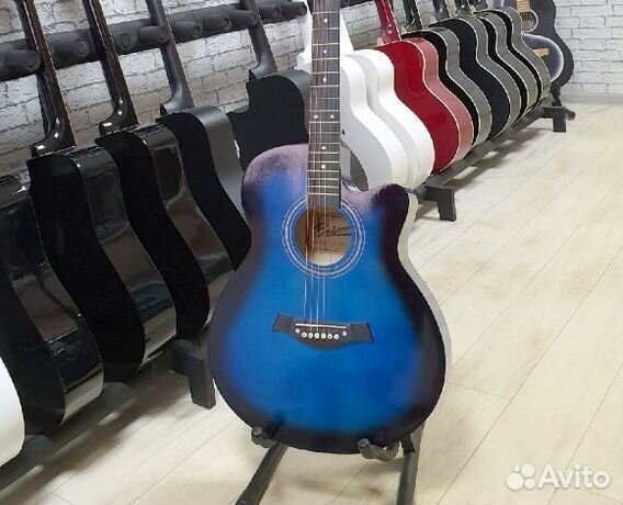 Акустическая гитара