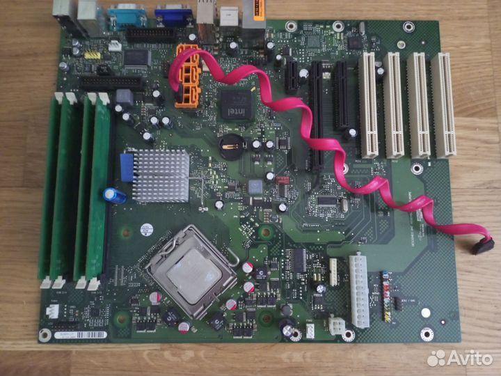 Материнская плата