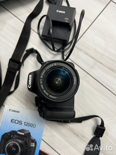Фотоаппарат Canon EOS 1200D