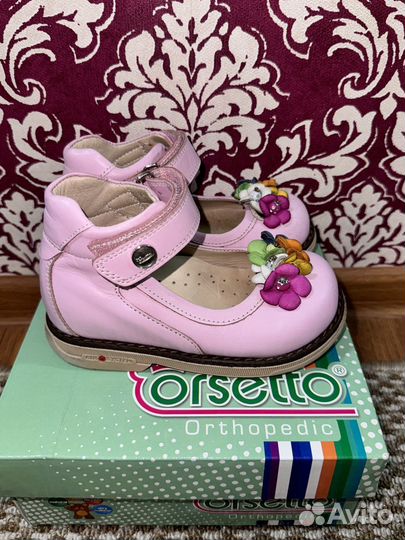 Туфли для девочки 24 размер