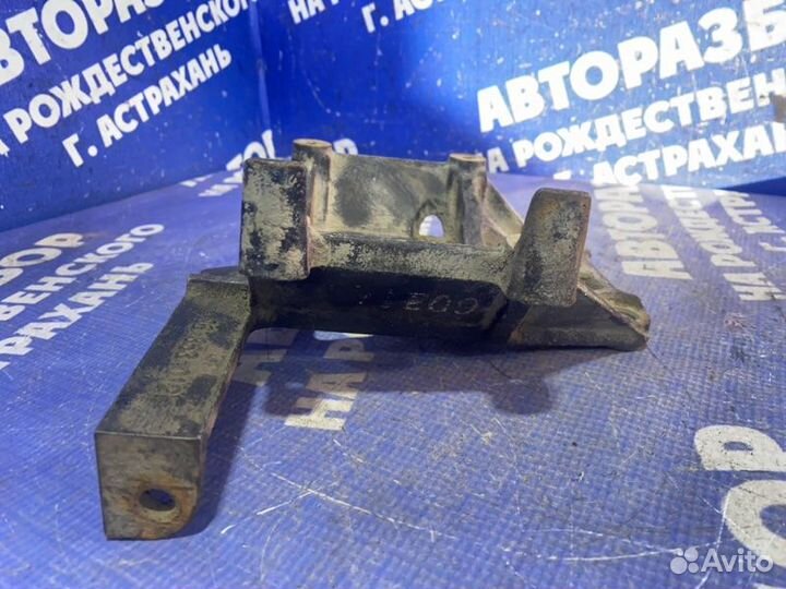 Кронштейн кондиционера Chevrolet Lanos седан