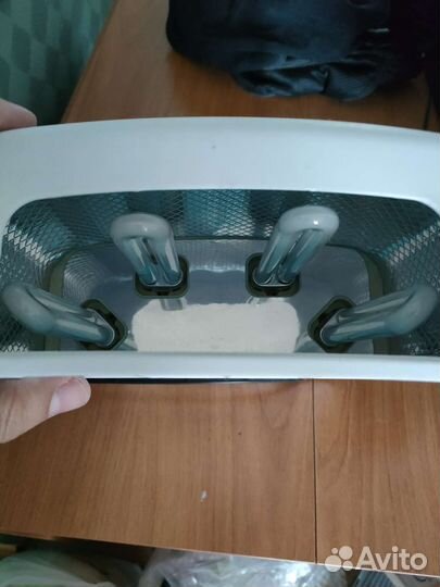 Ультрафиолетовая лампа для маникюра