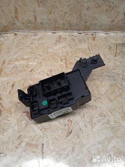 Блок предохранителей Geely Emgrand EC7