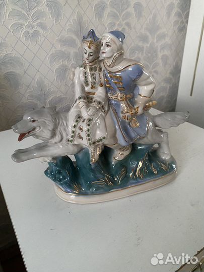 Статуэтка « Иван царевич на сером волке»