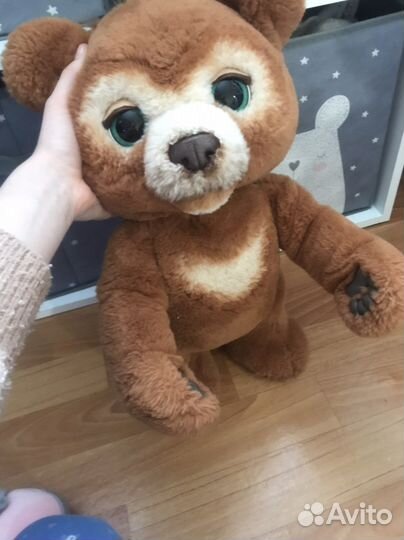 Интерактивный мишка furreal