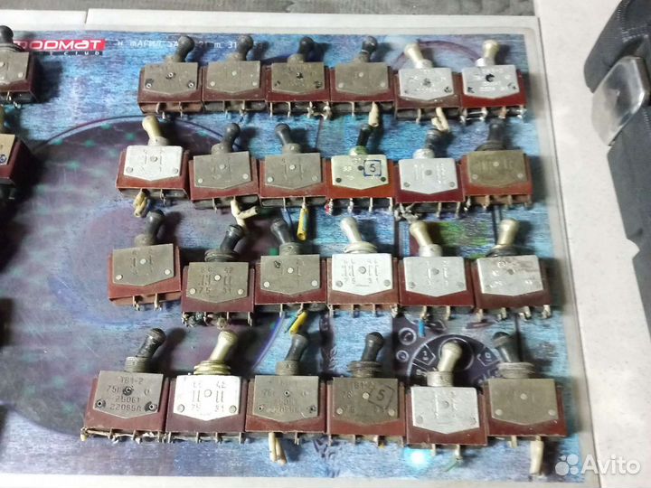 Переключатели тв1-1 и тв1-2