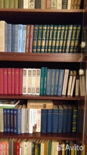 Предлагаю прекрасную библиотеку времён застоя