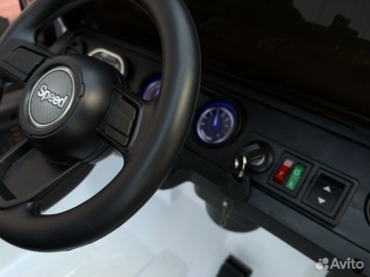 Детский электромобиль джип