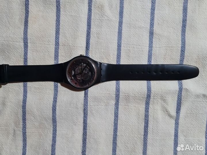 Часы swatch черные