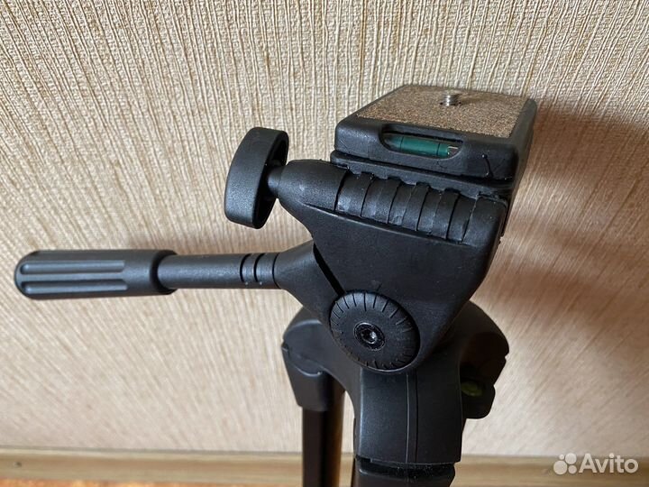 Штатив для камеры