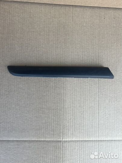 Молдинг заднего правого крыла VW Scirocco