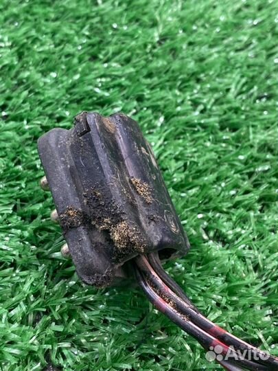 Фишка разъем Mercedes-Benz 190 W201 RP102989 1989