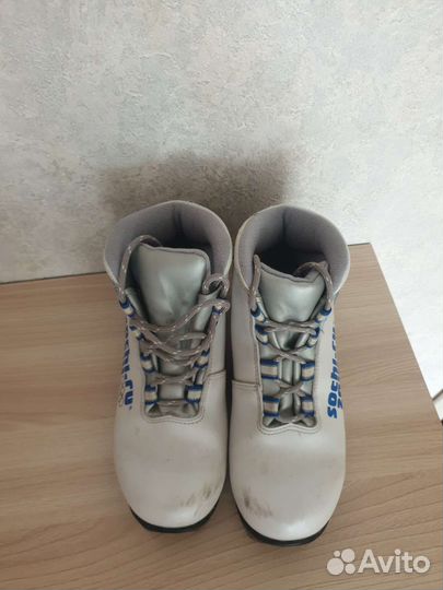 Лыжные ботинки детские 35 р