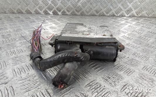 Блок управления двс skoda yeti 1 (GNT13PC01)