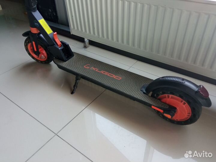 Электросамокат kugoo S1 (неисправен)