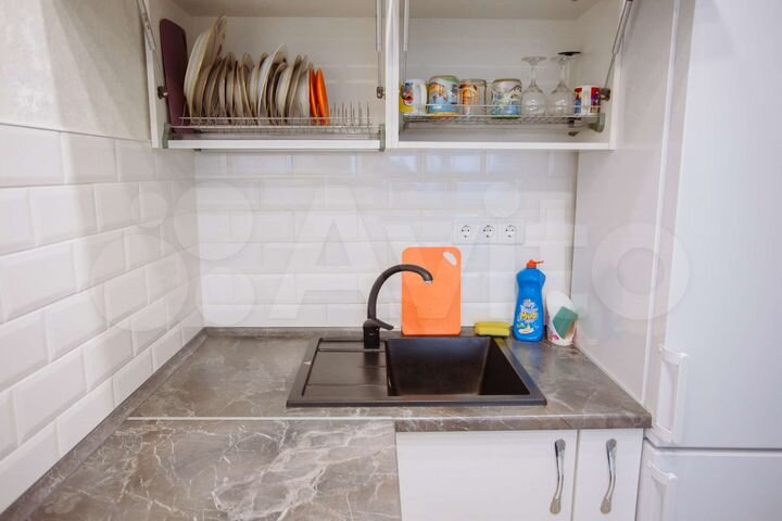 2-к. квартира, 55 м², 4/9 эт.