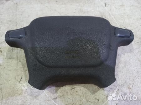 Подушка безопасности в руль