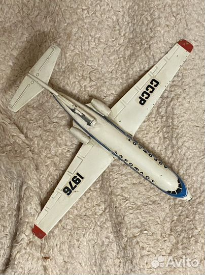 Самолет як-40 СССР