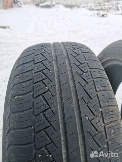 Pirelli Carrier All Season 235/55 R17 20B