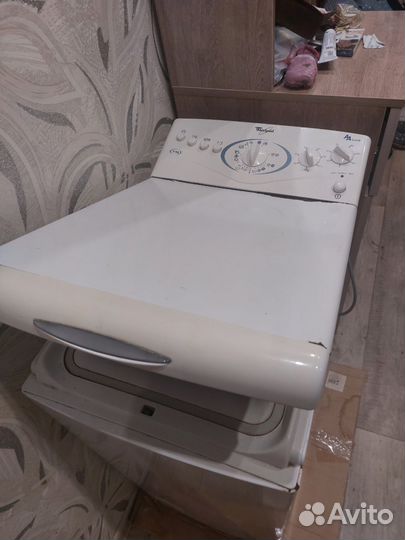 Стиральная машина с вертикальной загрузкой