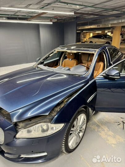 Лобовое стекло для Jaguar XJ 2010