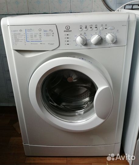 Стиральная машина Indesit wiul103 на запчасти