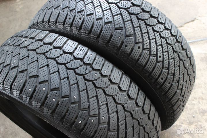 Continental ContiIceContact 4x4 235/55 R17 103T