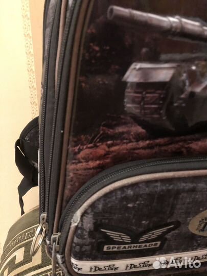 Портфель школьный для мальчика